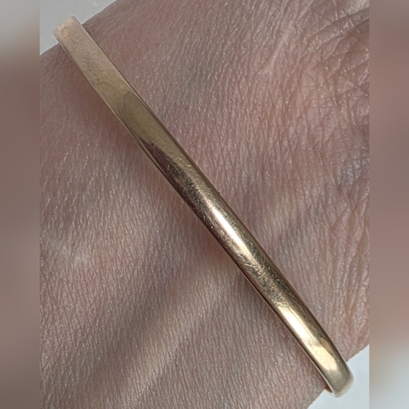 Vintage Hallmarked 10K Solid Yellow Gold Bracelet 21 Diamonds Bangle Cuff 40-80s - Picture 4 of 15